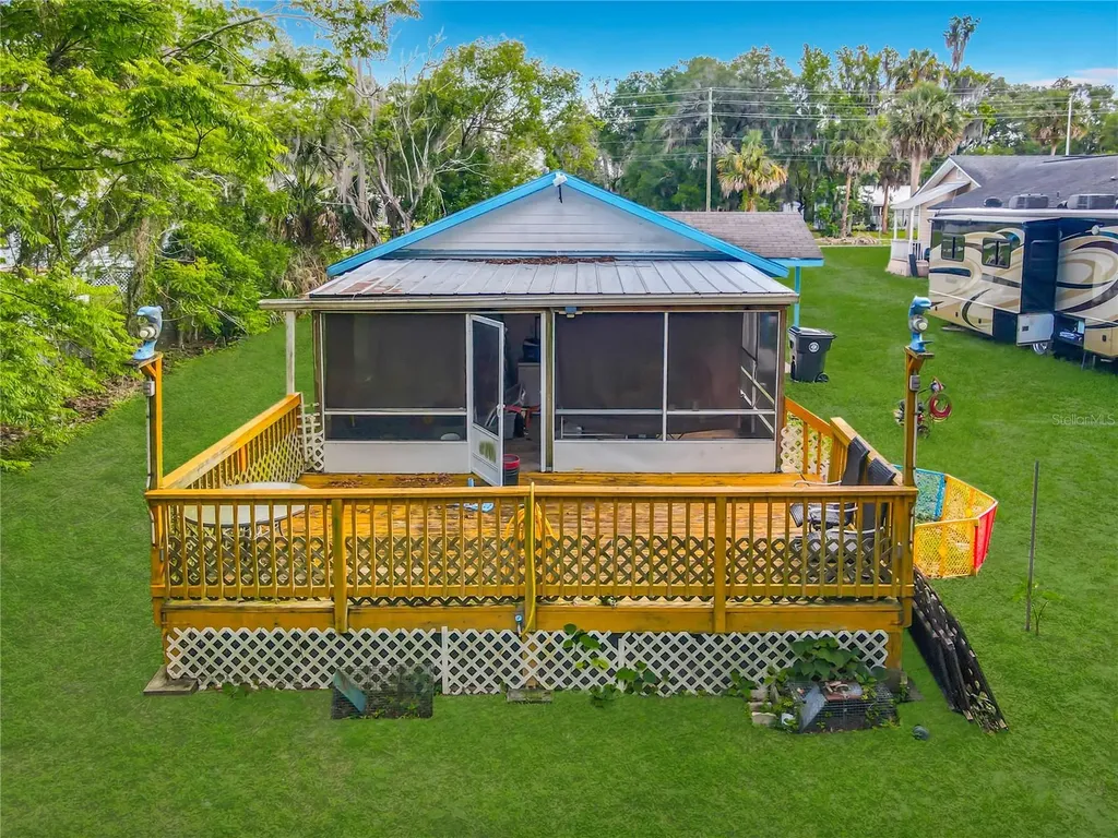 474 E University Avenue Orange City FL 32763