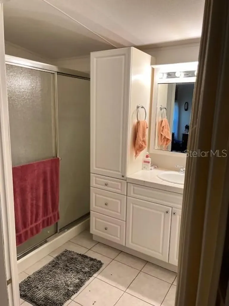 14890 SE 20th Street Morriston FL 32668