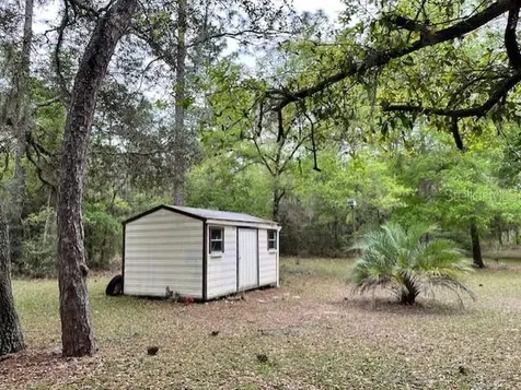 14890 SE 20th Street Morriston FL 32668