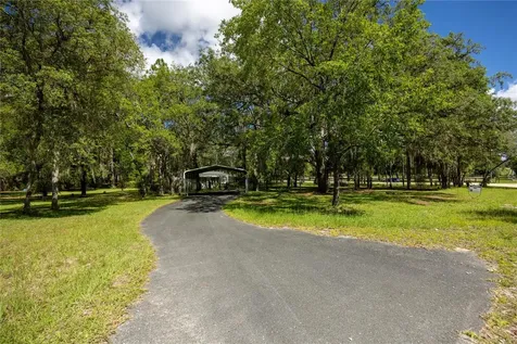 14890 SE 20th Street Morriston FL 32668