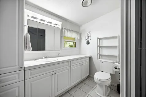 14890 SE 20th Street Morriston FL 32668