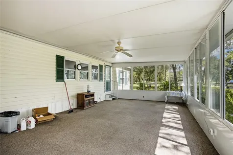14890 SE 20th Street Morriston FL 32668