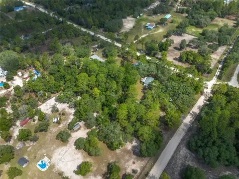 14890 SE 20th Street Morriston FL 32668