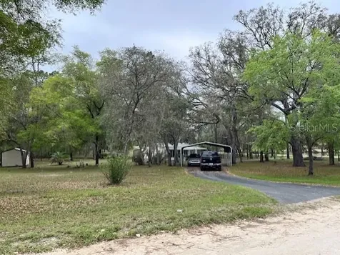 14890 SE 20th Street Morriston FL 32668