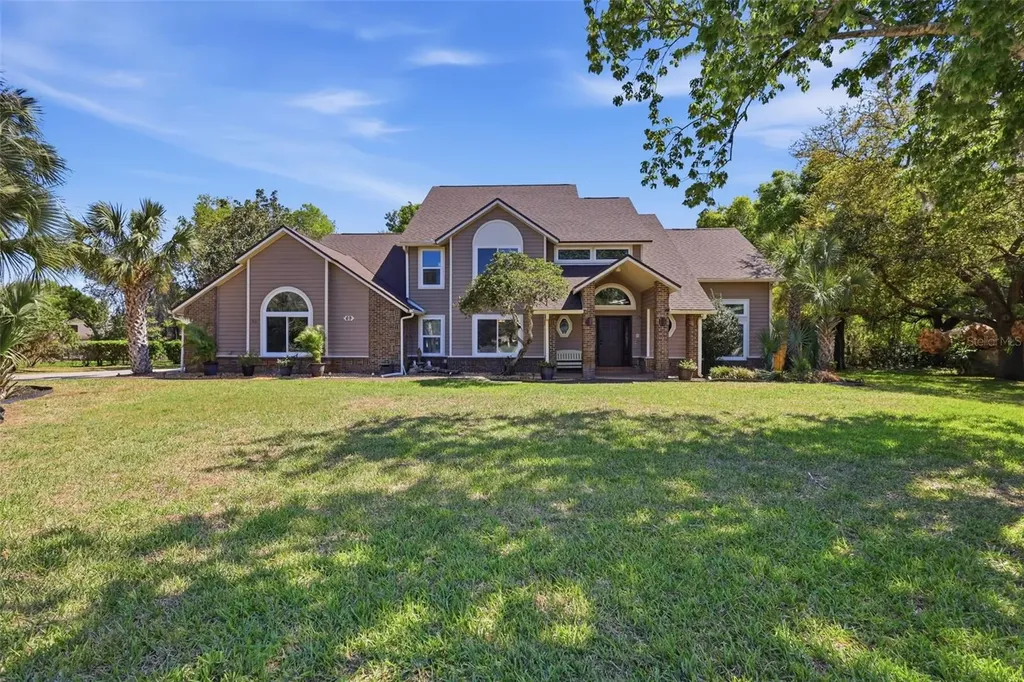 69 Spring Lake Drive Debary FL 32713