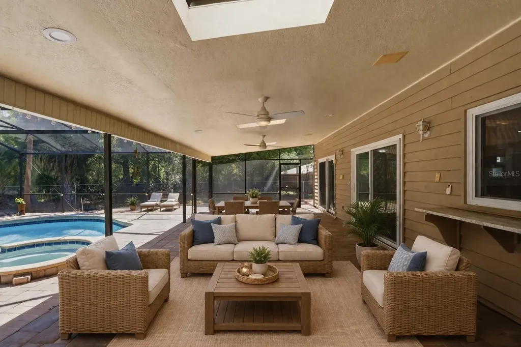 69 Spring Lake Drive Debary FL 32713