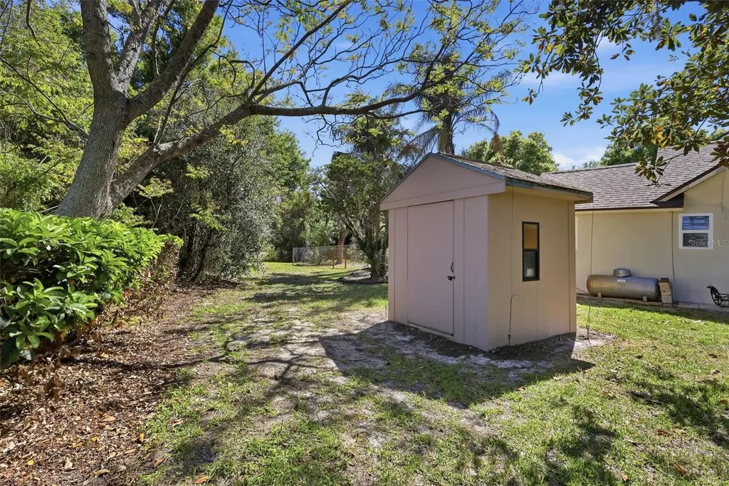 69 Spring Lake Drive Debary FL 32713