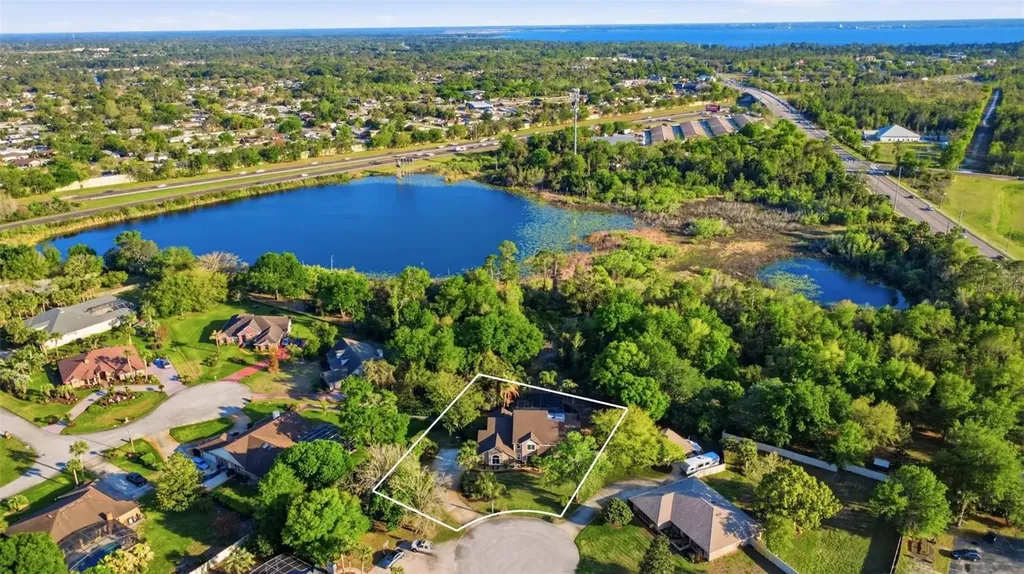 69 Spring Lake Drive Debary FL 32713