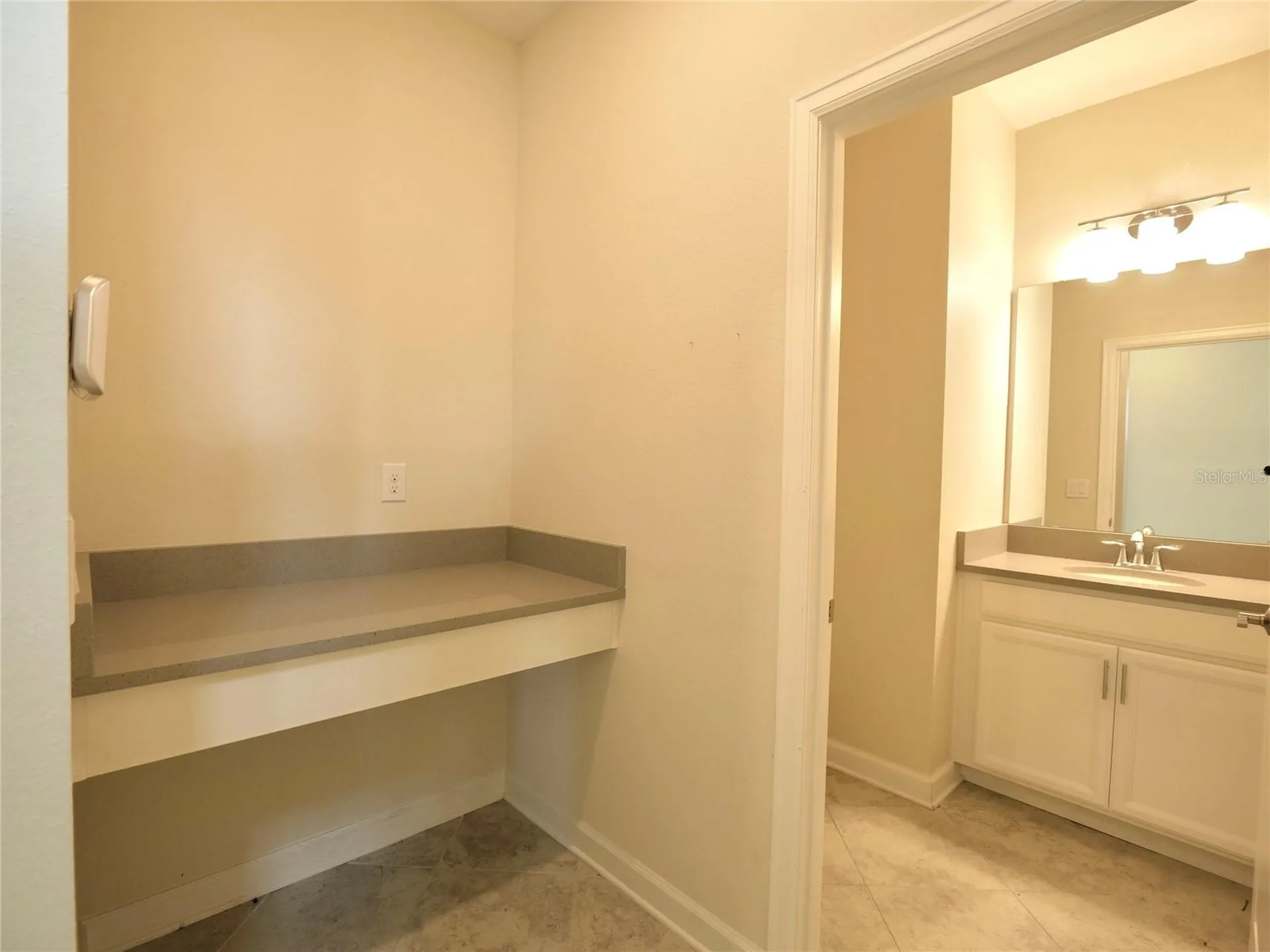 1043 Blackwolf Run Road Davenport FL 33896