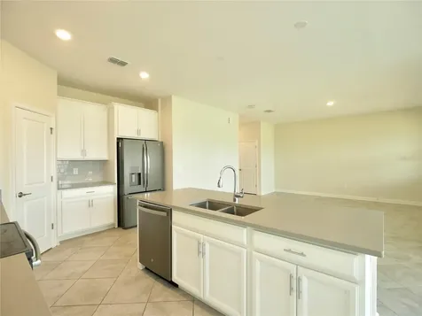 1043 Blackwolf Run Road Davenport FL 33896