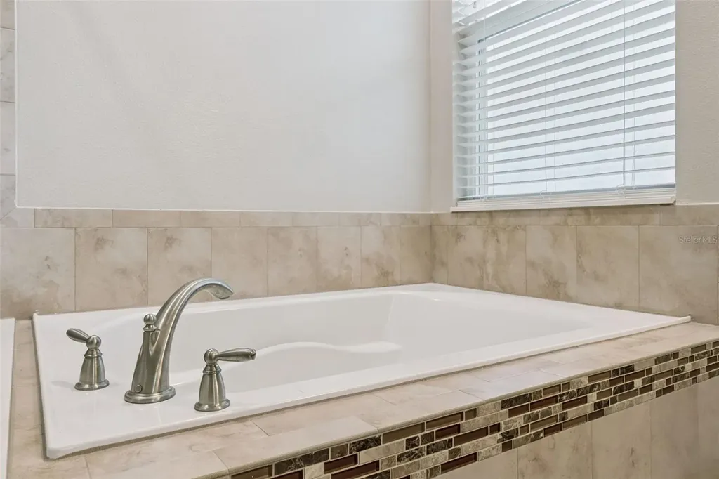 1134 White Water Bay Drive Groveland FL 34736