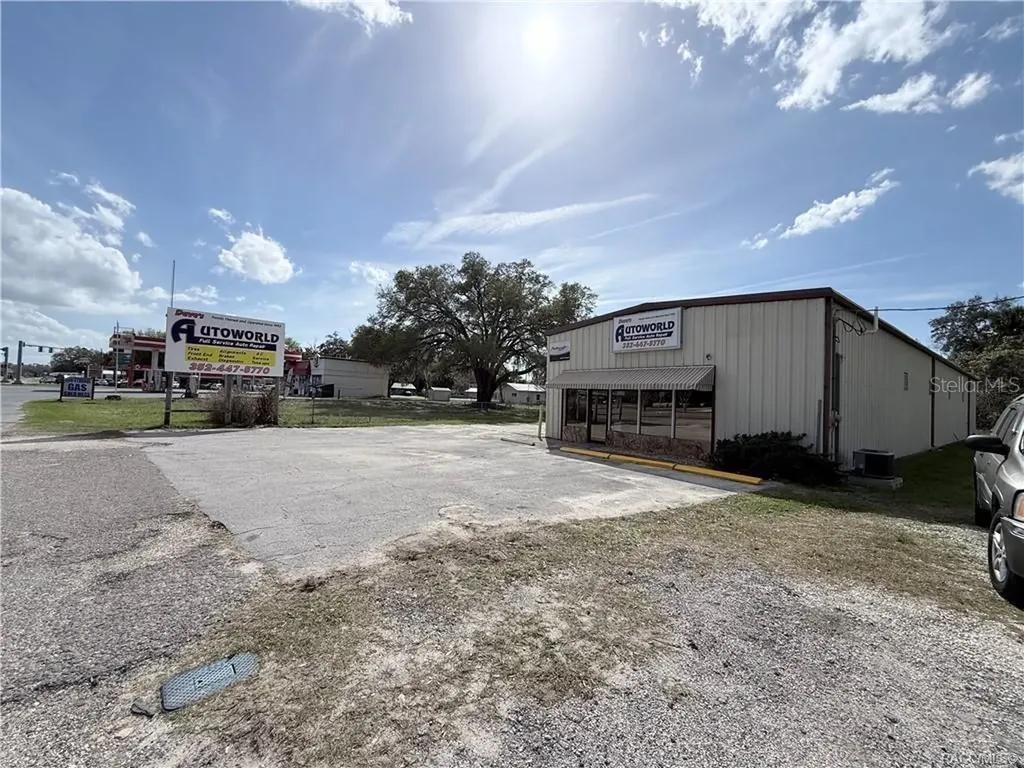 8 Highway 19 N Inglis FL 34449
