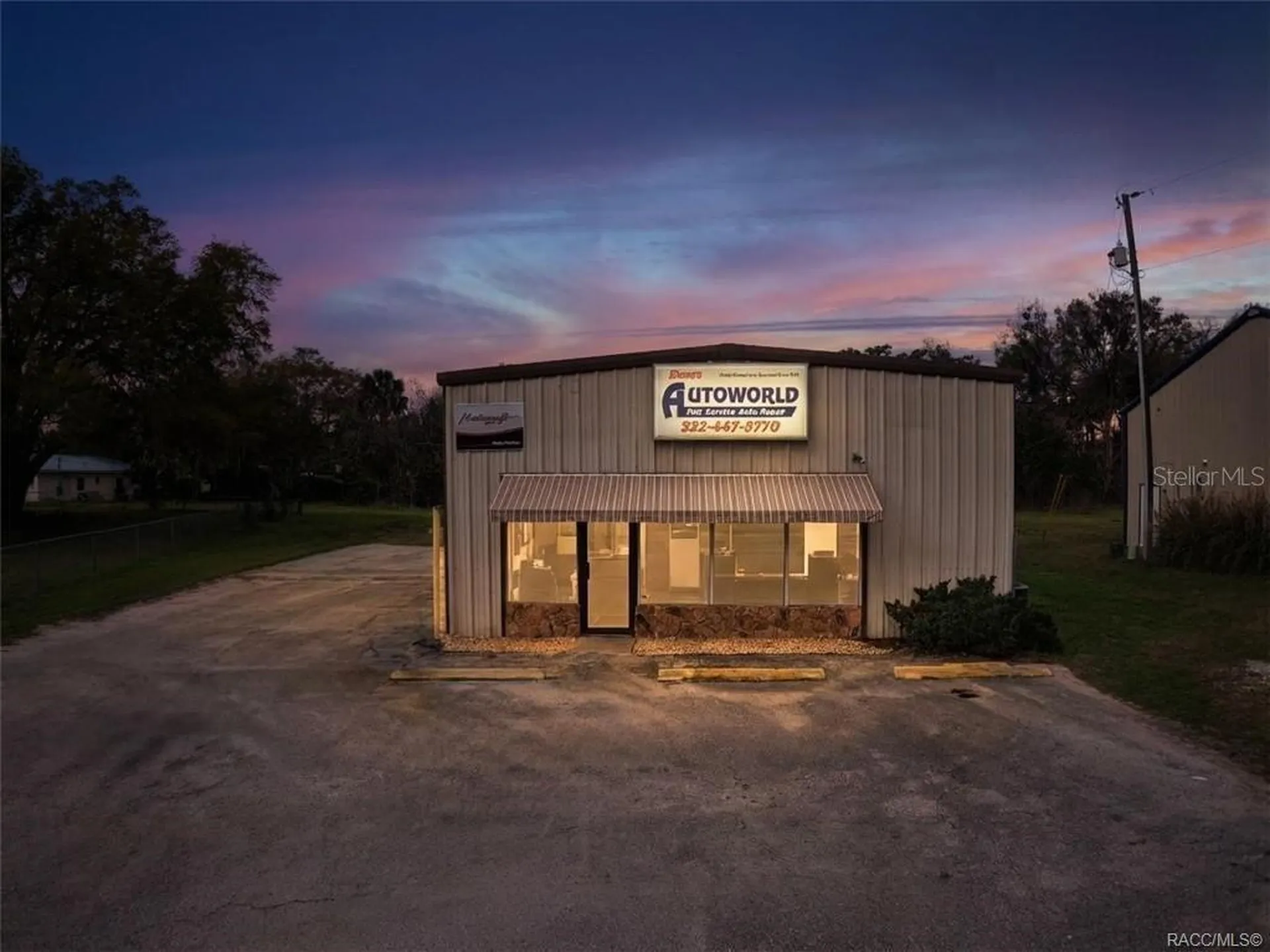 8 Highway 19 N Inglis FL 34449
