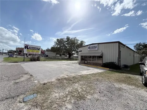 8 Highway 19 N Inglis FL 34449