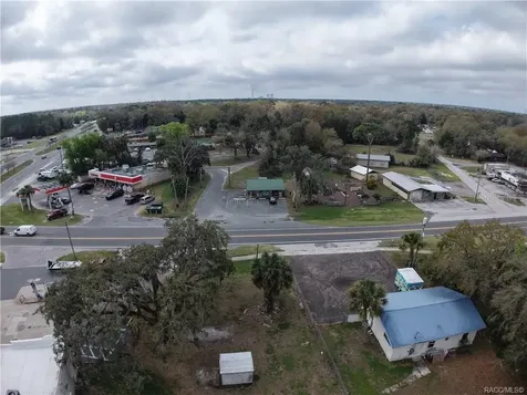 8 Highway 19 N Inglis FL 34449