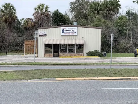 8 Highway 19 N Inglis FL 34449