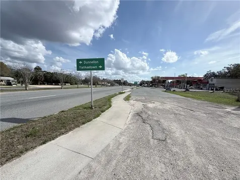 8 Highway 19 N Inglis FL 34449