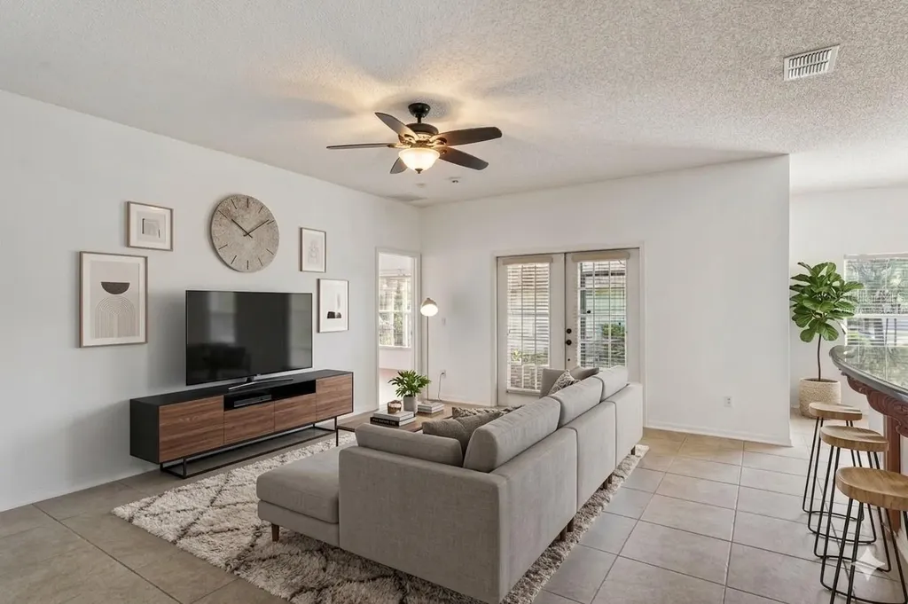4715 Aguila Place Orlando FL 32826