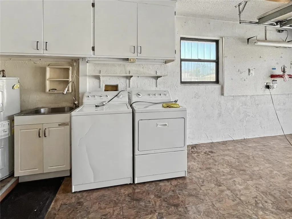 4327 Rum Cay Place Sarasota FL 34233