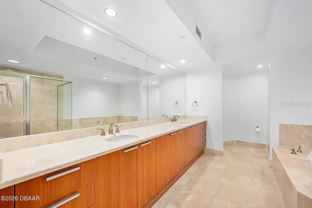 231 Riverside Drive Holly Hill FL 32117