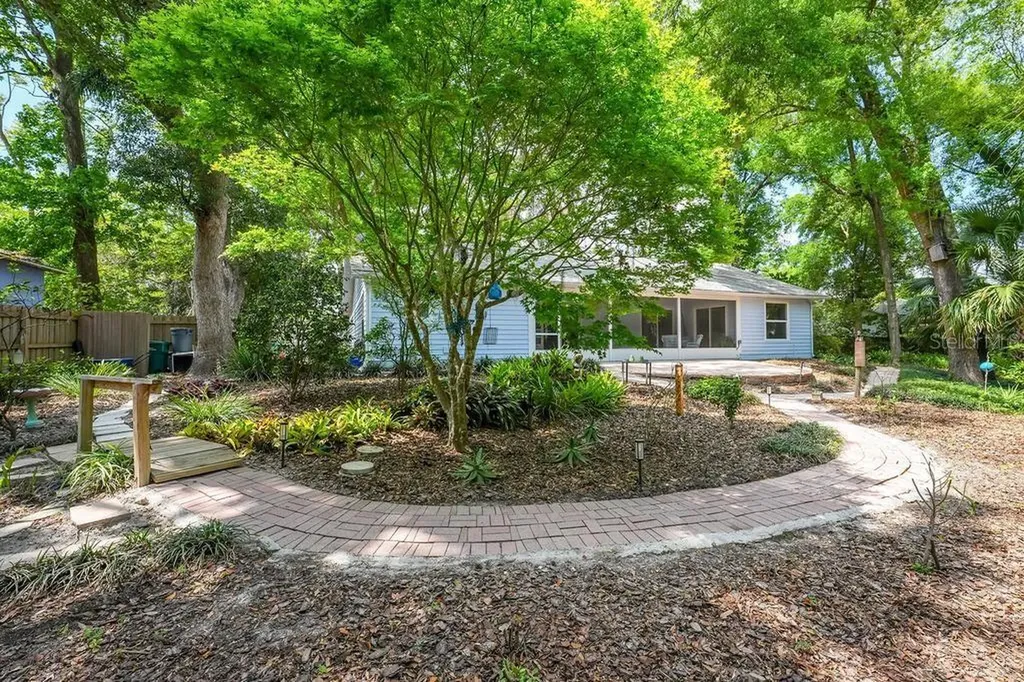 658 Clark Court Mount Dora FL 32757