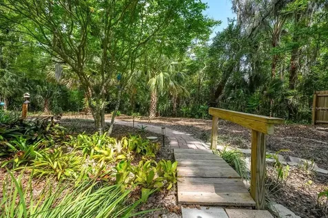 658 Clark Court Mount Dora FL 32757
