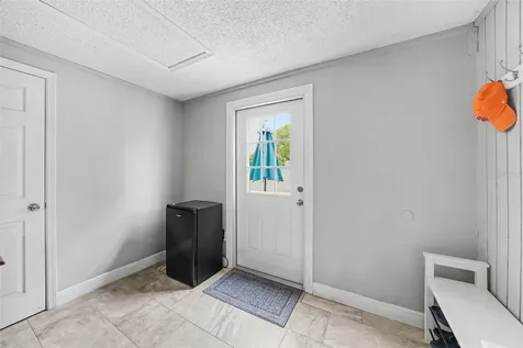 6003 S Himes Avenue Tampa FL 33611