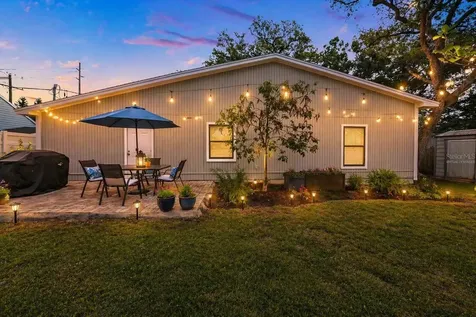 6003 S Himes Avenue Tampa FL 33611