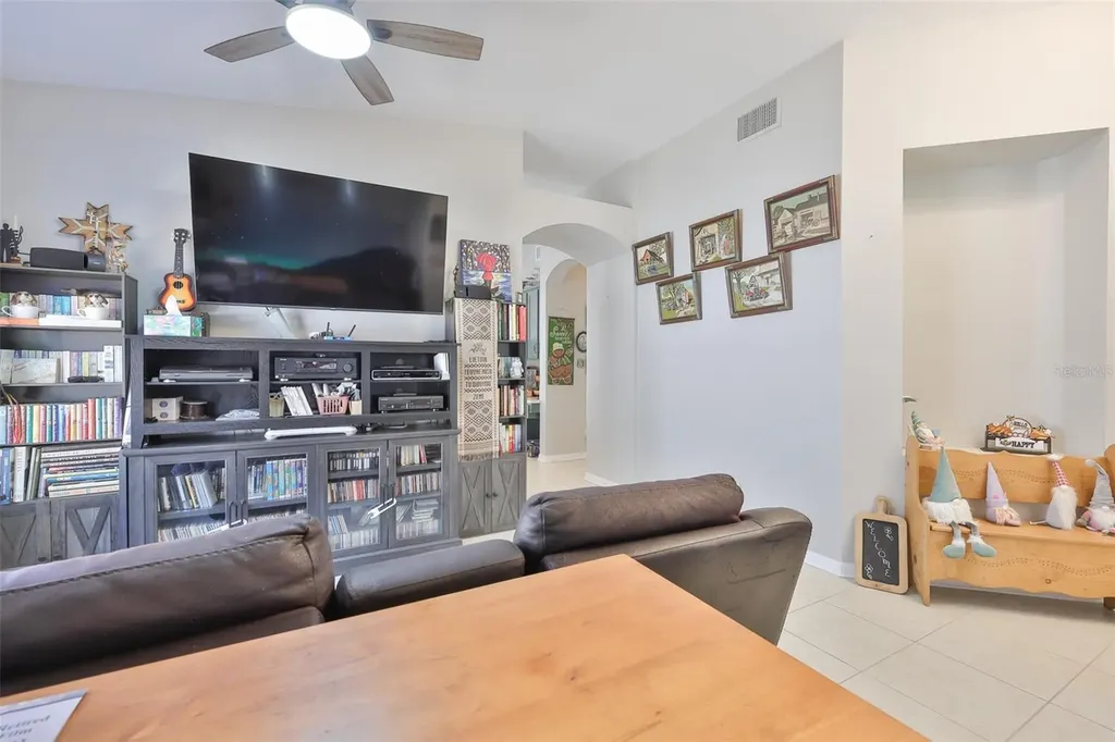 5223 Clover Mist Drive Apollo Beach FL 33572