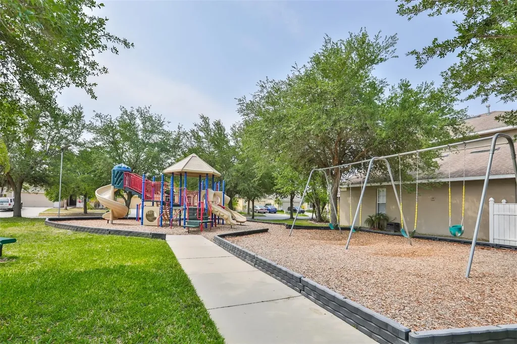 5223 Clover Mist Drive Apollo Beach FL 33572