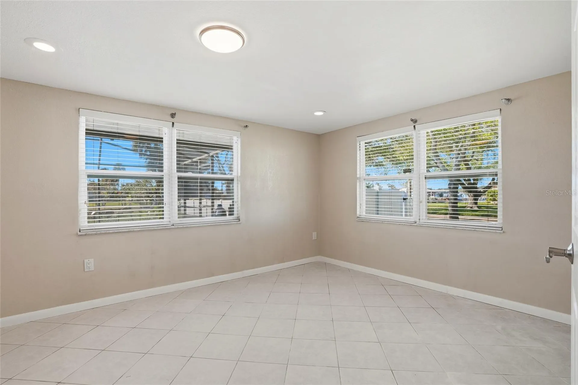 5015 Pelican Drive New Port Richey FL 34652