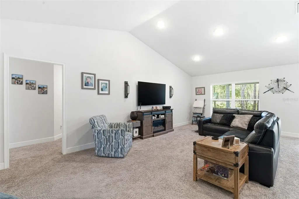 47 Village Center Drive Homosassa FL 34446