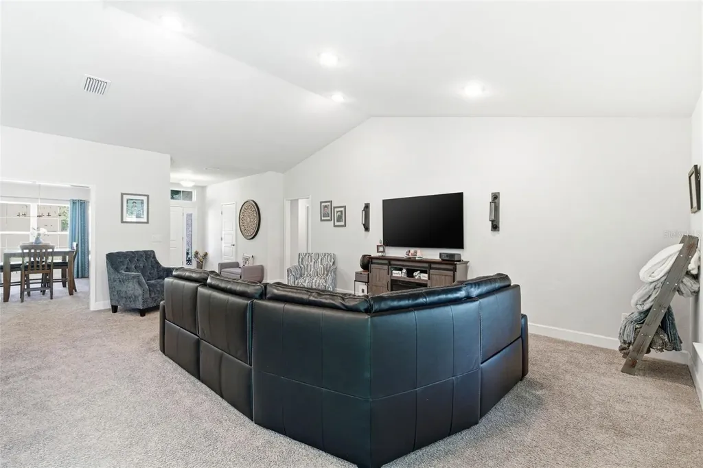 47 Village Center Drive Homosassa FL 34446