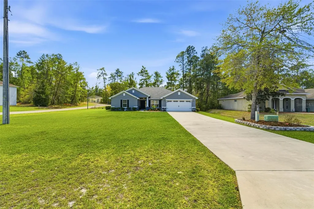 47 Village Center Drive Homosassa FL 34446