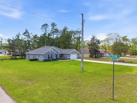 47 Village Center Drive Homosassa FL 34446