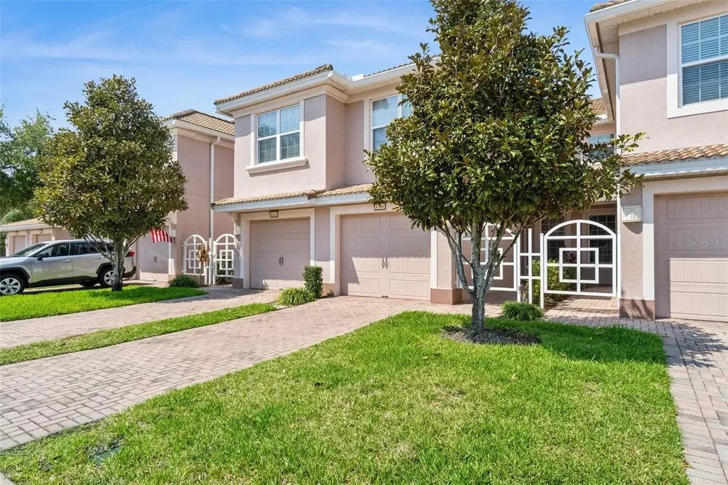 8349 Bella Tierra Court Davenport FL 33896