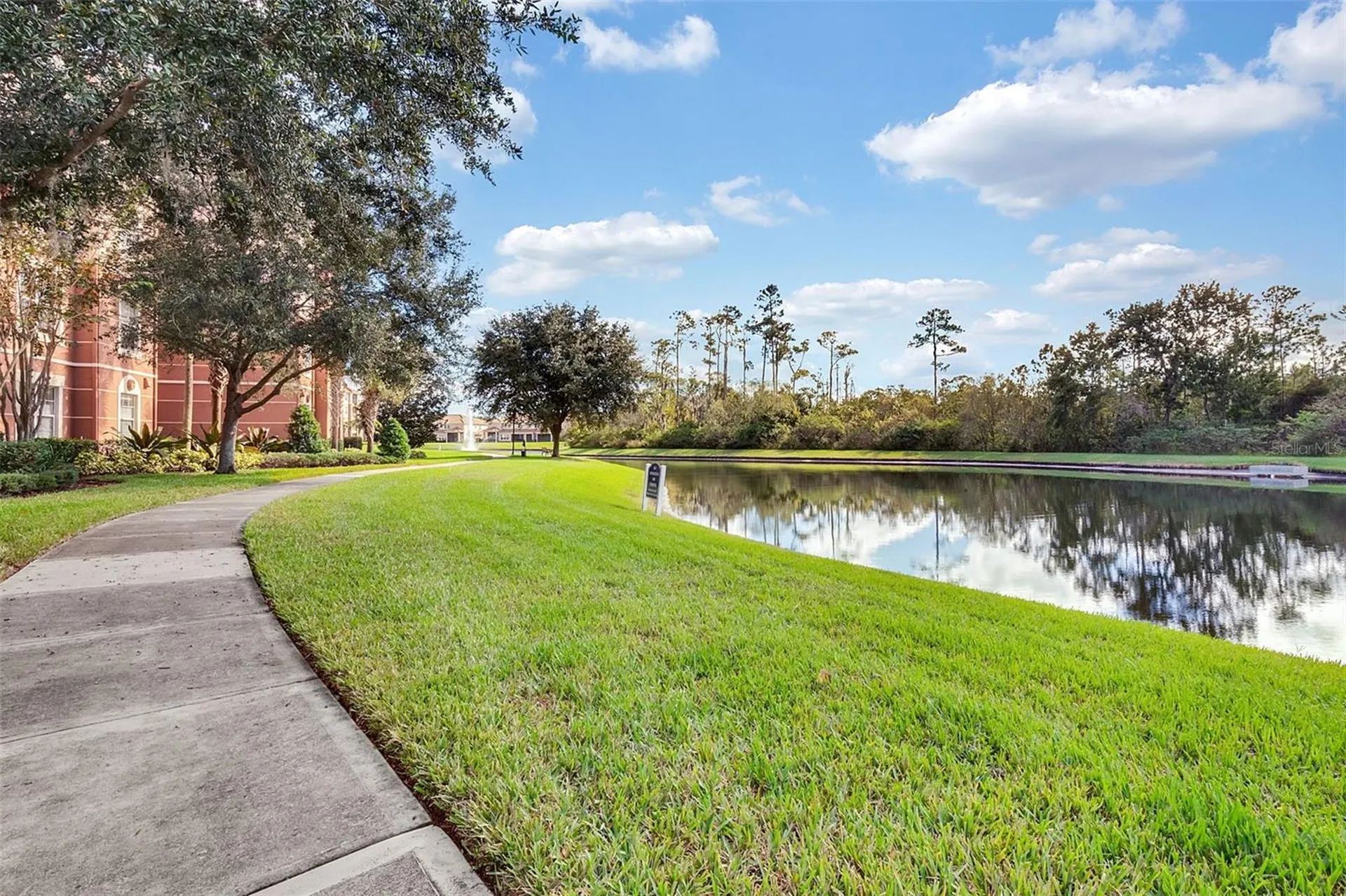 8349 Bella Tierra Court Davenport FL 33896
