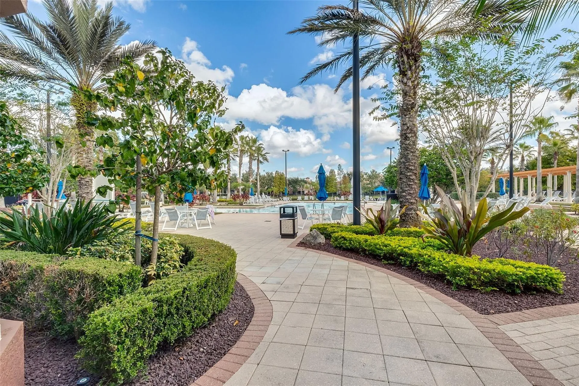 8349 Bella Tierra Court Davenport FL 33896