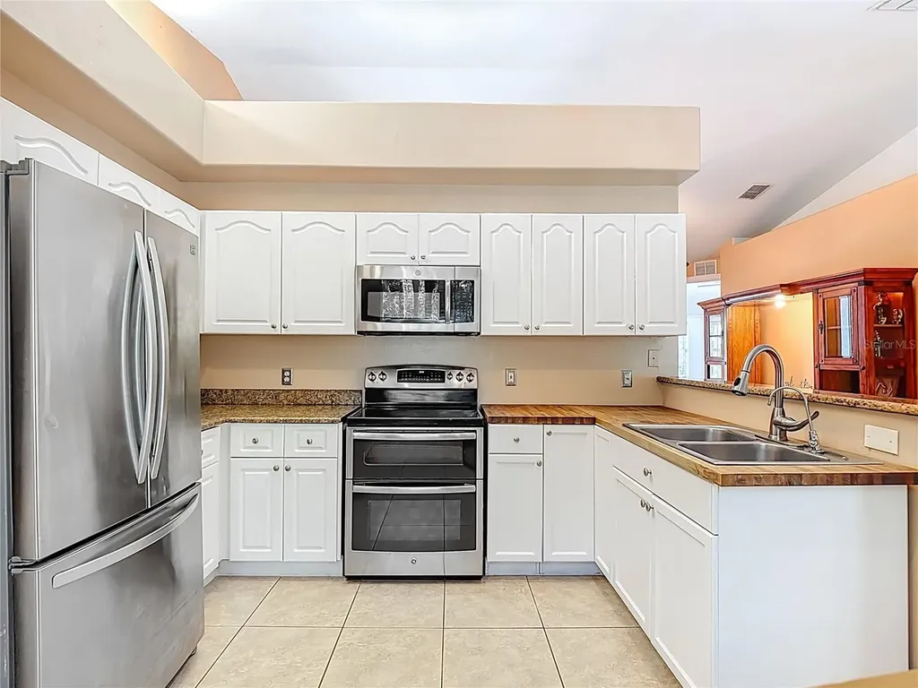 2730 68th Avenue NE Naples FL 34120