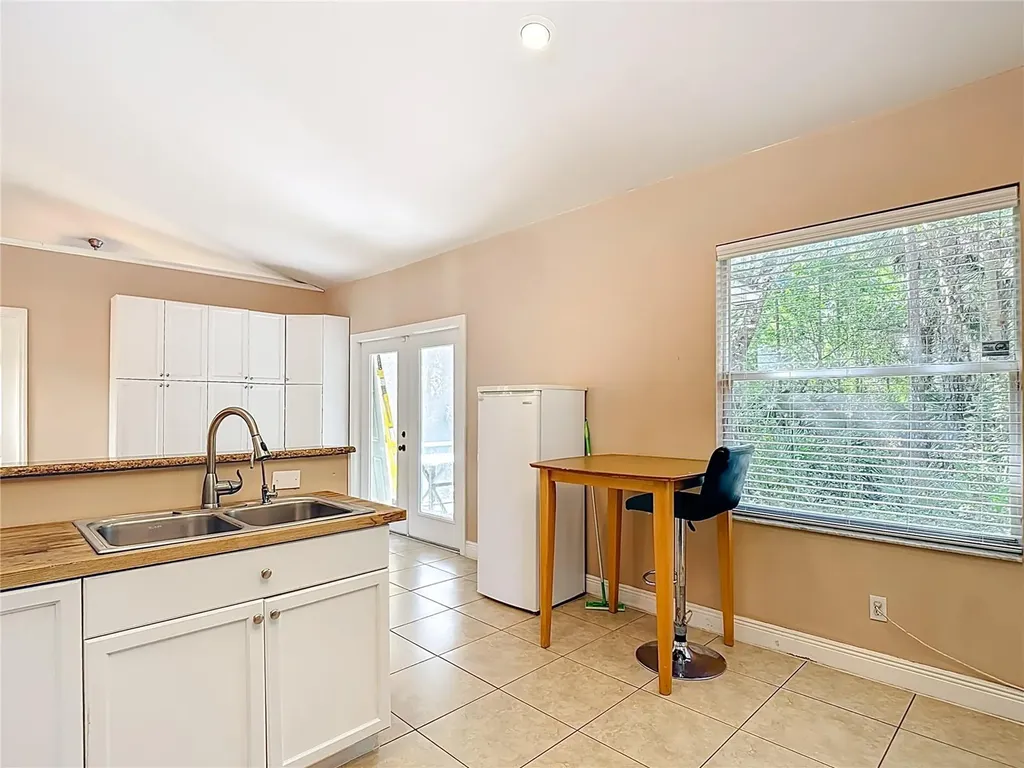 2730 68th Avenue NE Naples FL 34120