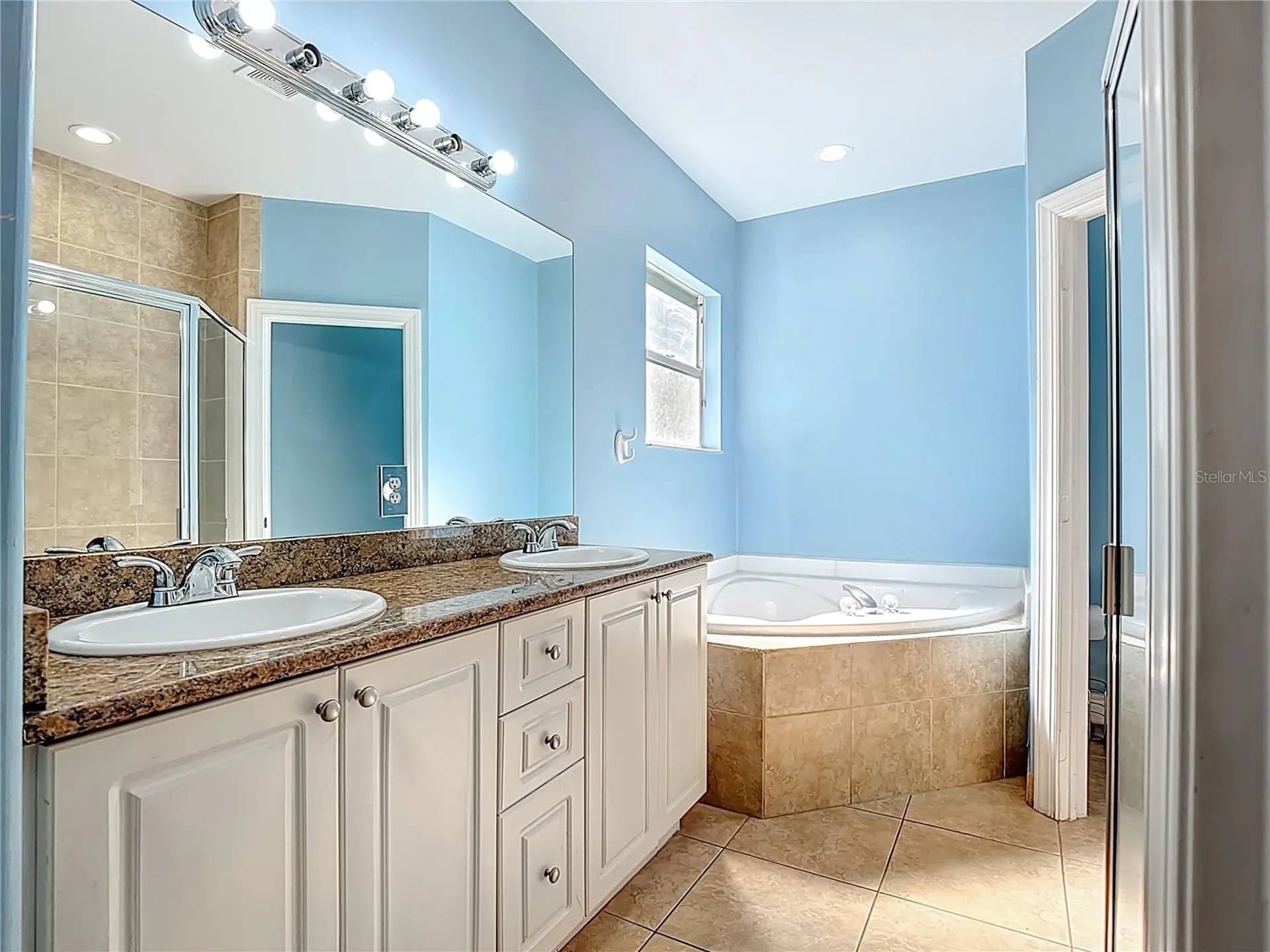 2730 68th Avenue NE Naples FL 34120