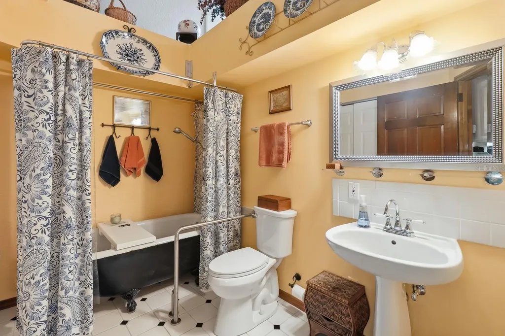 6491 Spruce Creek Road Port Orange FL 32127