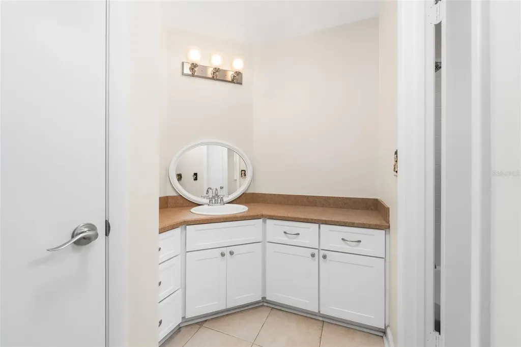 8593 NW 41st Terrace Gainesville FL 32653