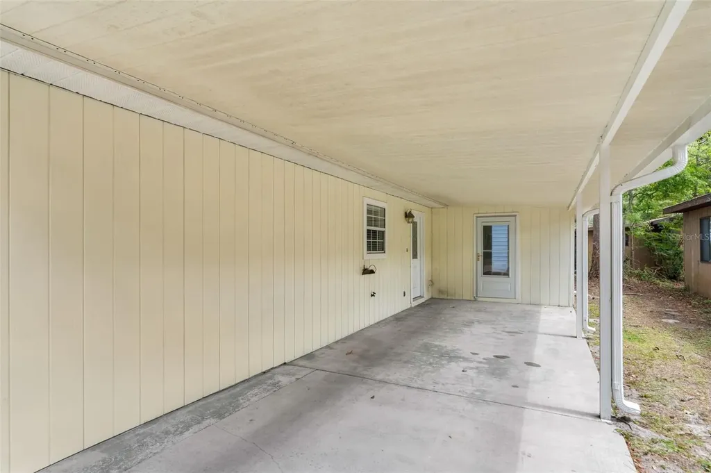 8593 NW 41st Terrace Gainesville FL 32653