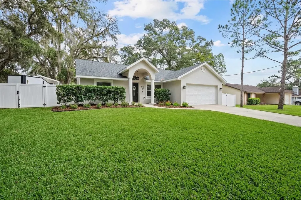 12202 Meadow Lane San Antonio FL 33576