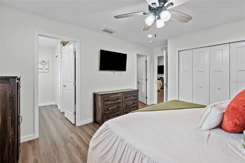 12202 Meadow Lane San Antonio FL 33576