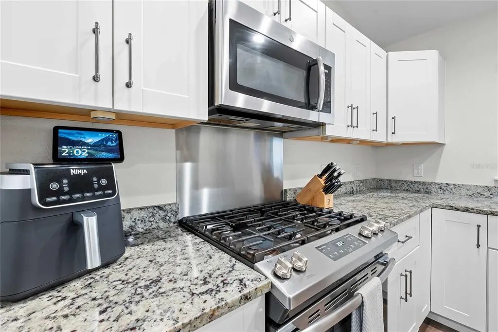12202 Meadow Lane San Antonio FL 33576