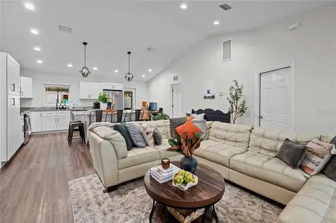 12202 Meadow Lane San Antonio FL 33576
