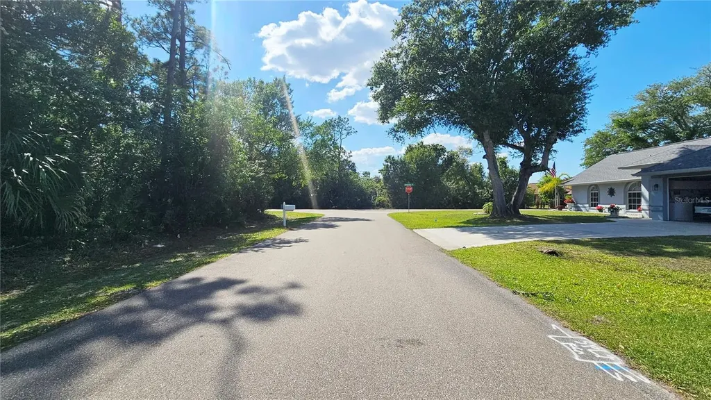 23039 & 23047 August Lots 24 & 25 Avenue Port Charlotte FL 33954