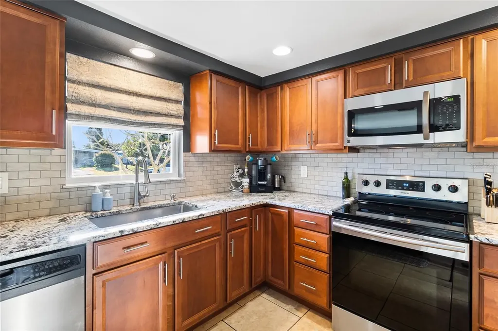 3312 74th Street N St Petersburg FL 33710